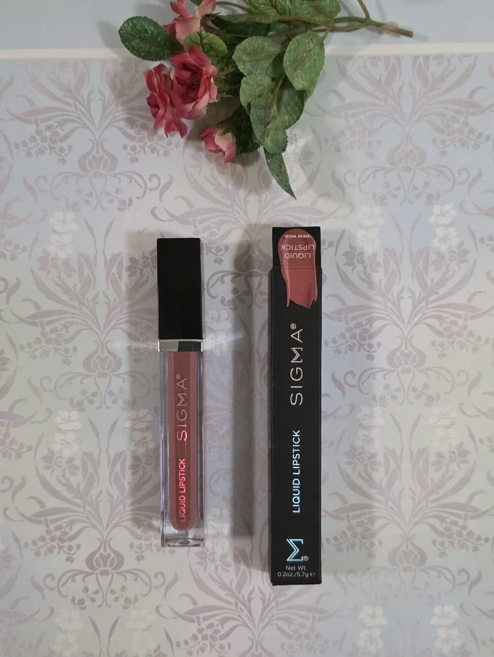 BNIB Sigma Beauty Liquid Lipstick - Warm Rose (Women Makeup)